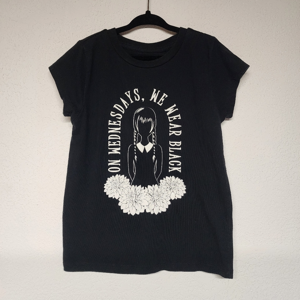 Wednesday Addams Short Sleeve Shirt, Girls Black Graphic T-shirt Size 6/7